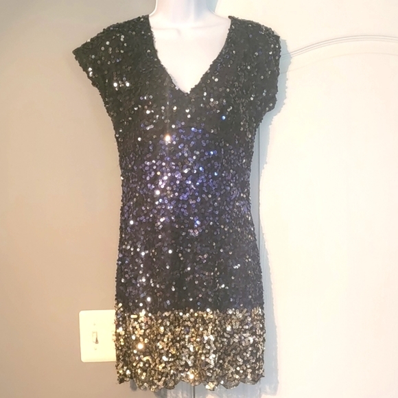 Arden B Sequin Cocktail Dress - Picture 2 of 6